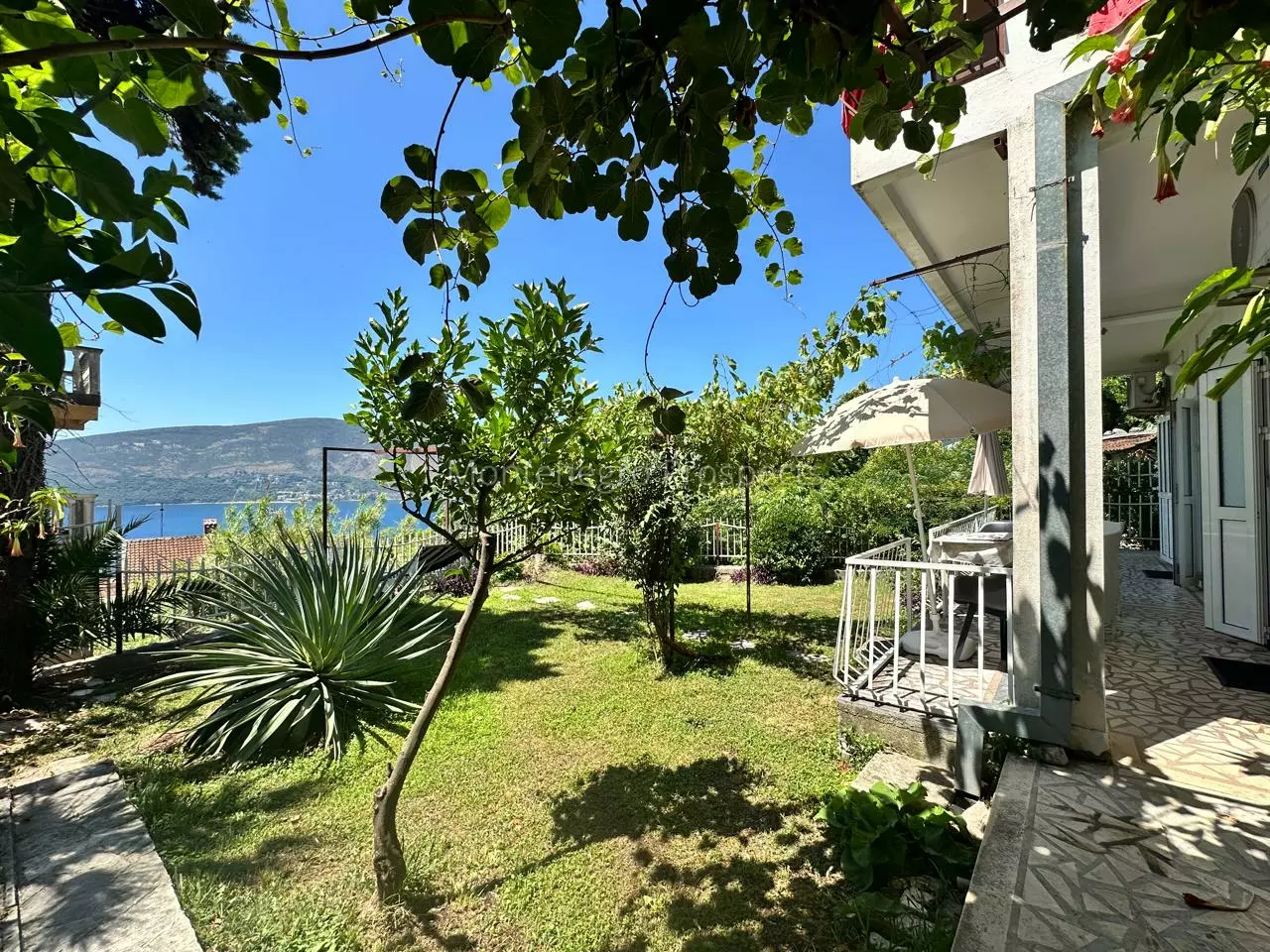 14166 two studios for sale in herceg novi 15