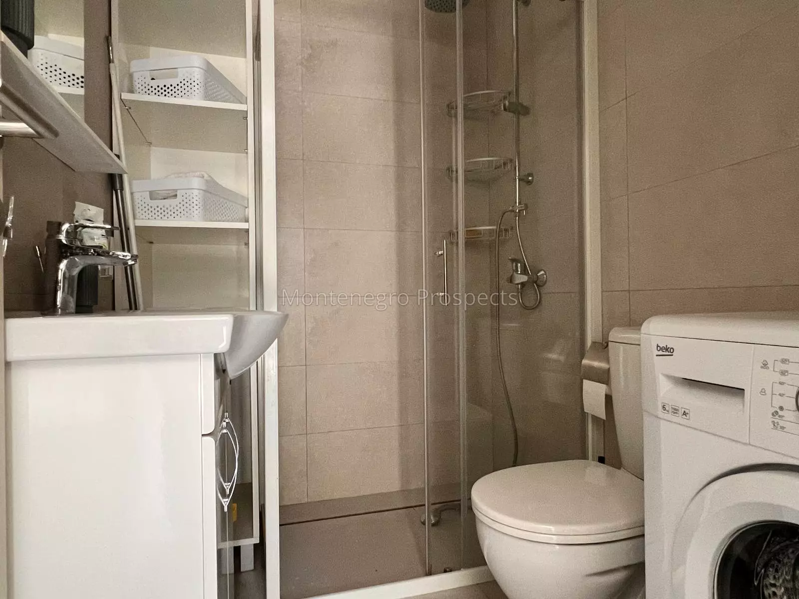 Charming renovated studio in idyllic ljuta kotor   steps from the sea 13804 7