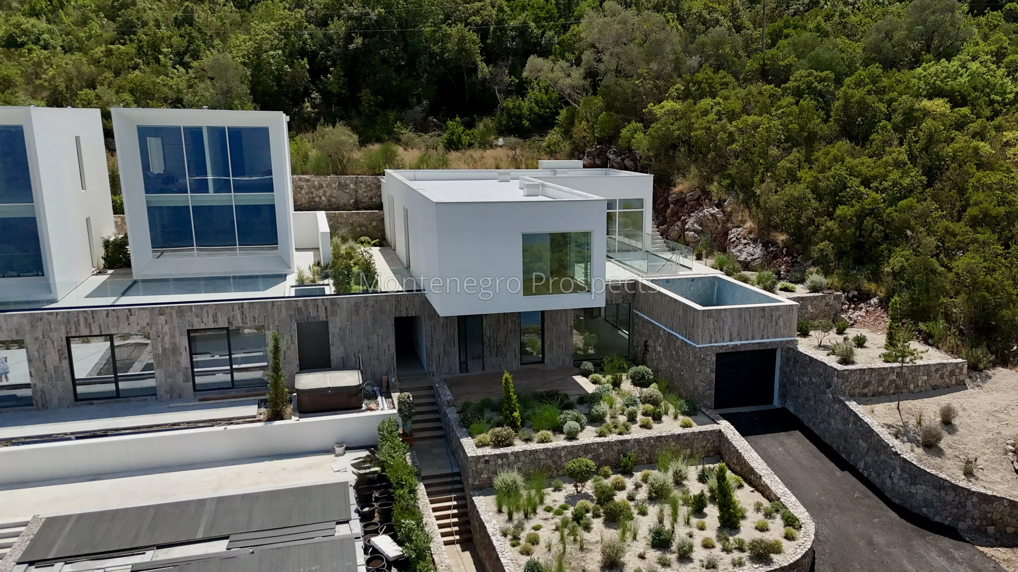 14075 modern apartments in krasici 3