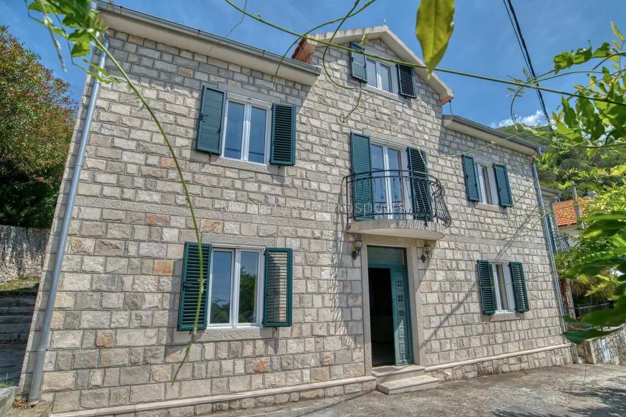Stone villa on the first line to the sea in lepetani tivat 13822 65