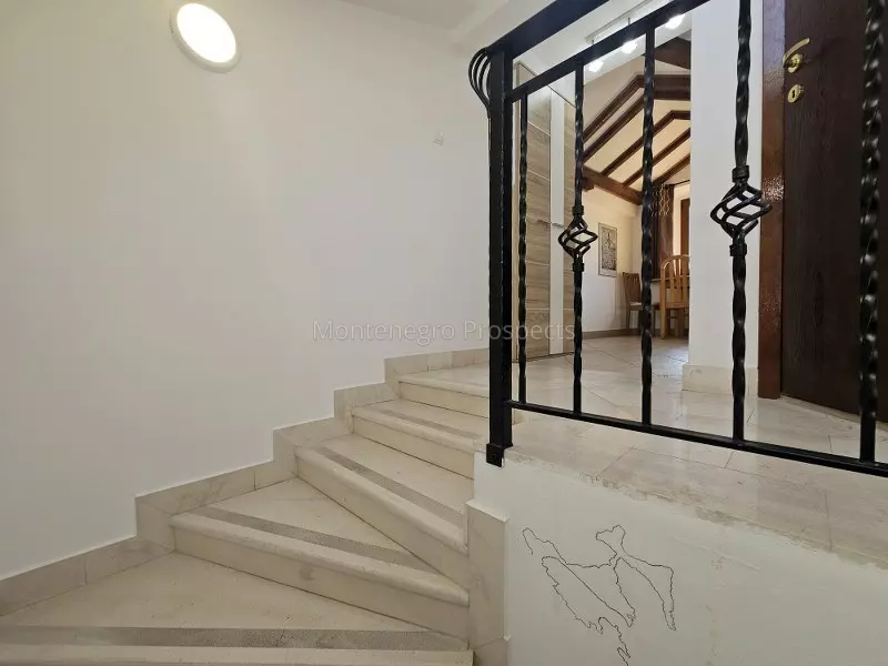 11413 apartment in kotor old town 27