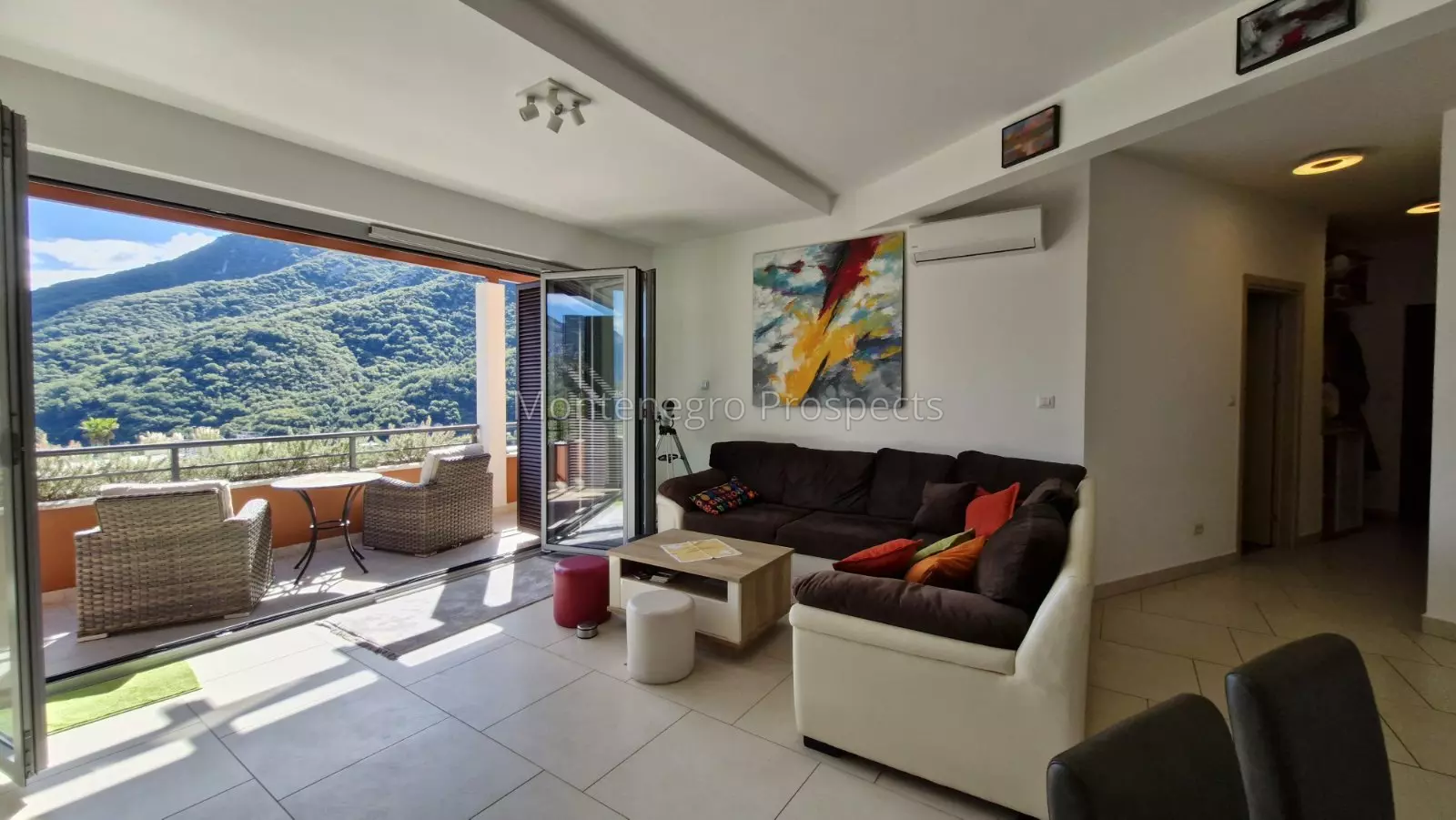 14177 apartment with excellent views morinj 15