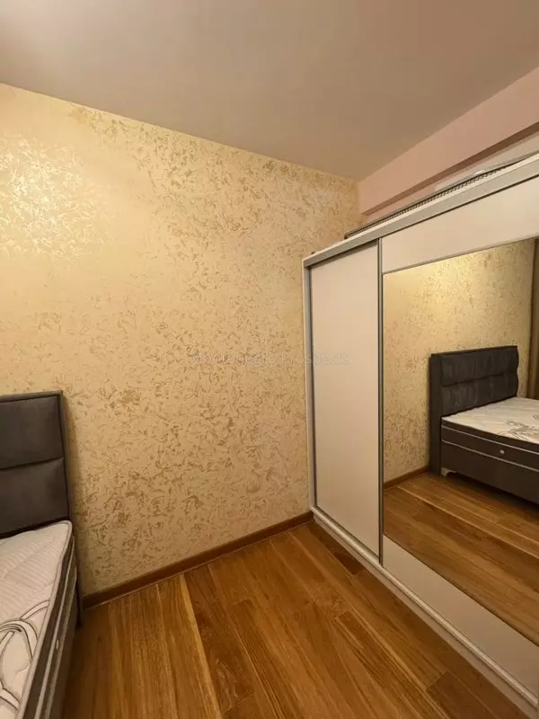 12741 przno 12 600x800