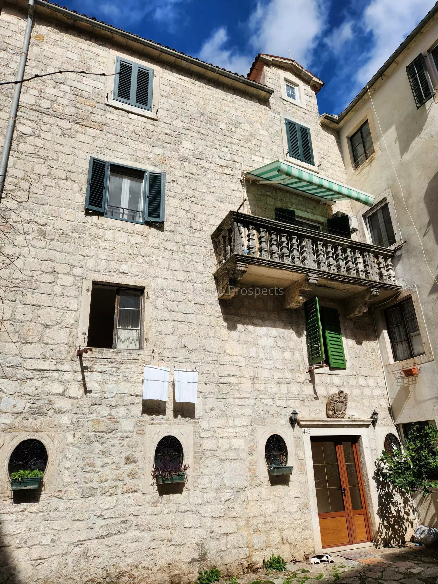 Completely renovated one bedroom apartment in old town of kotor 13840 2 8