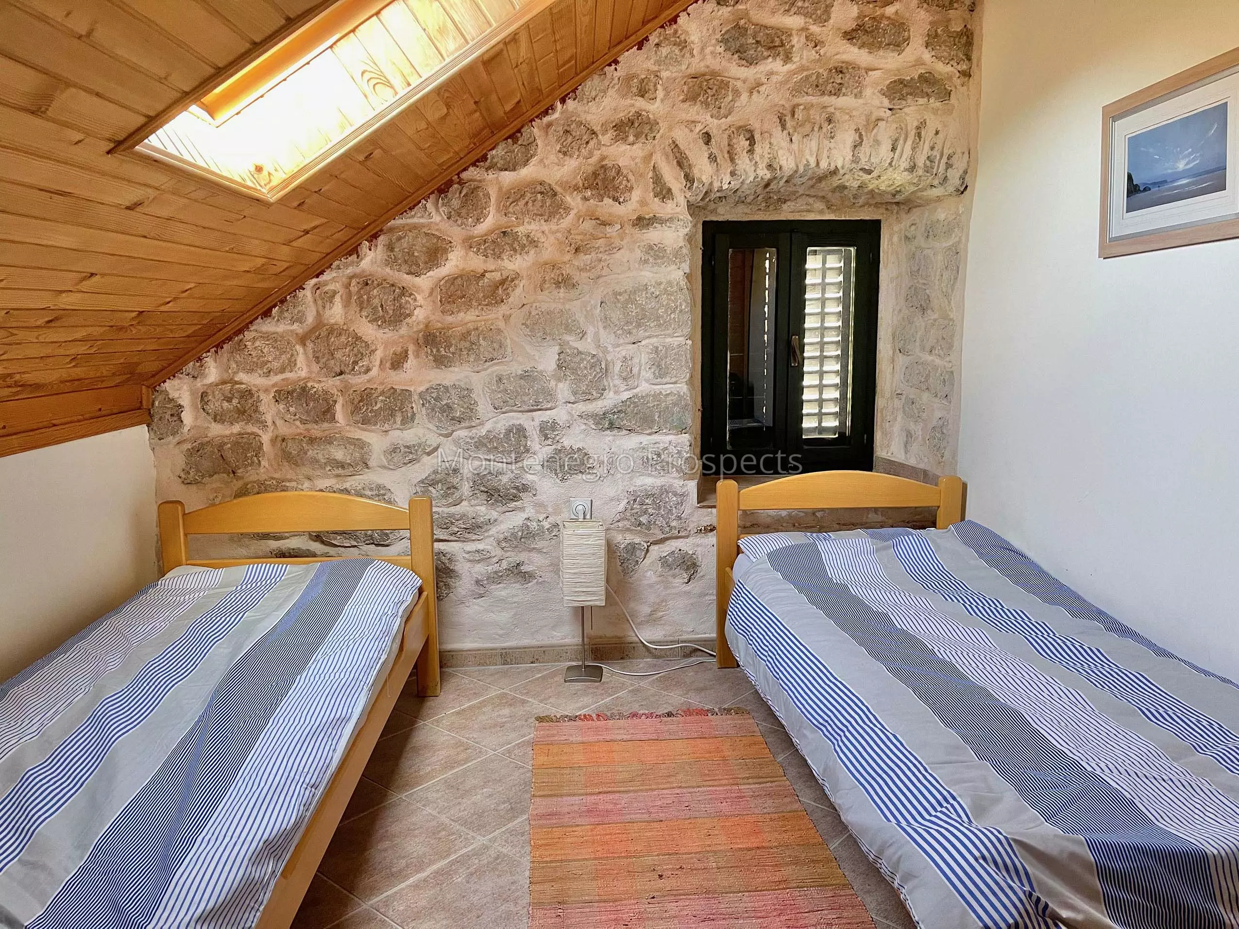 14184 risan stone house 22