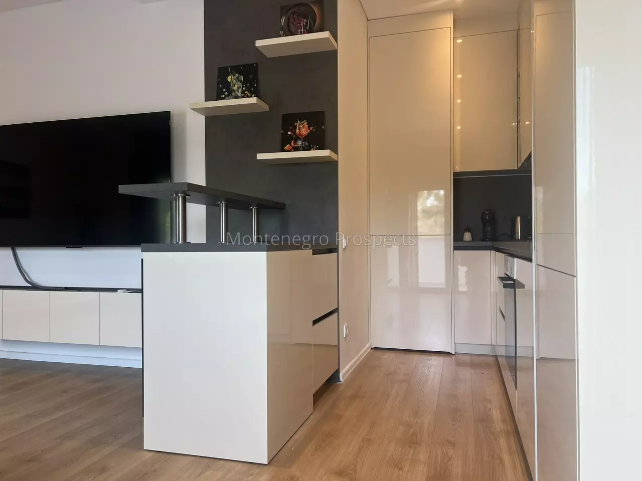 New fully furnished two bedroom apartment in mrcevac tivat 13845 10