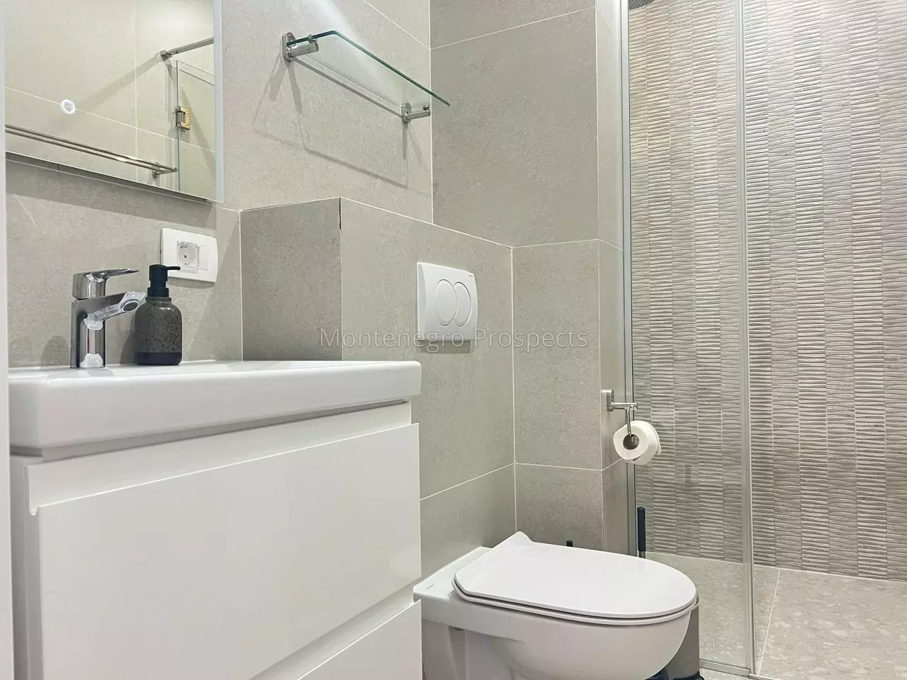 New fully furnished two bedroom apartment in mrcevac tivat 13845 2