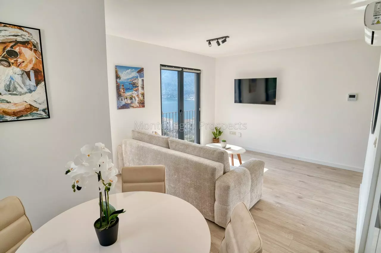 One bedroom apartment for sale 13828 20 1280x853