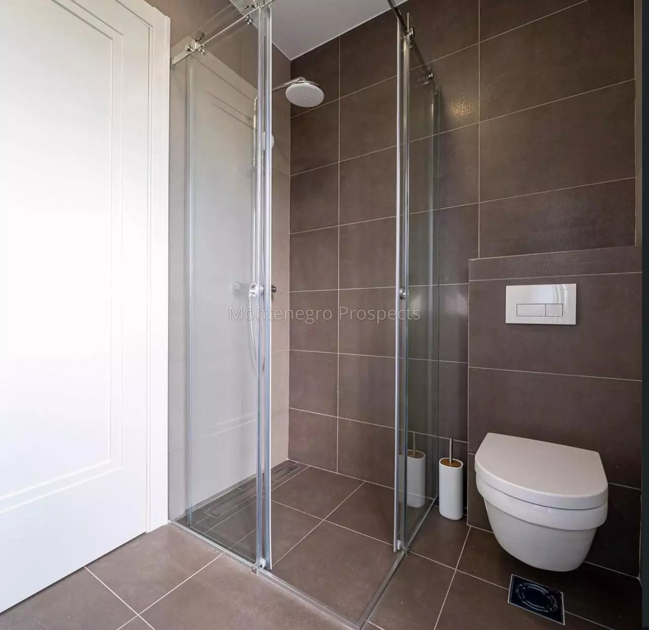 14186 apartment next to porto montenegro 6