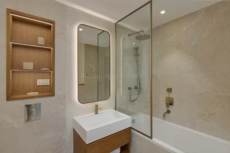 Vero versa residences   porto montenegro 13812 4