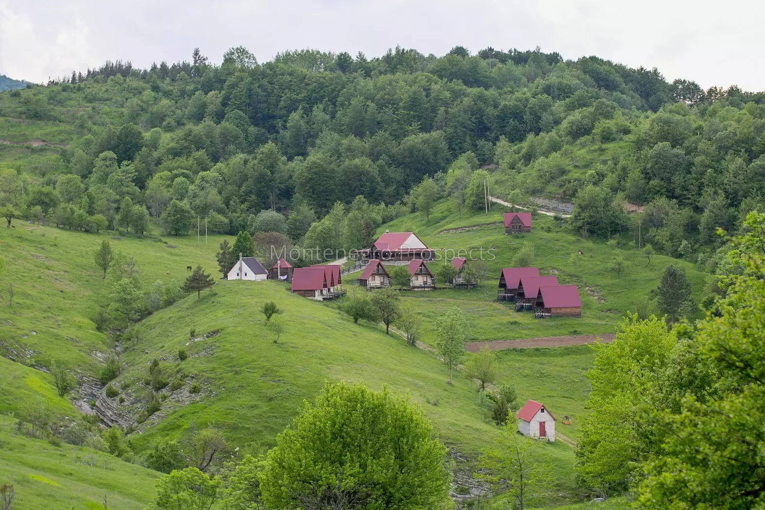 Ethno village 13848 43 1575x1050