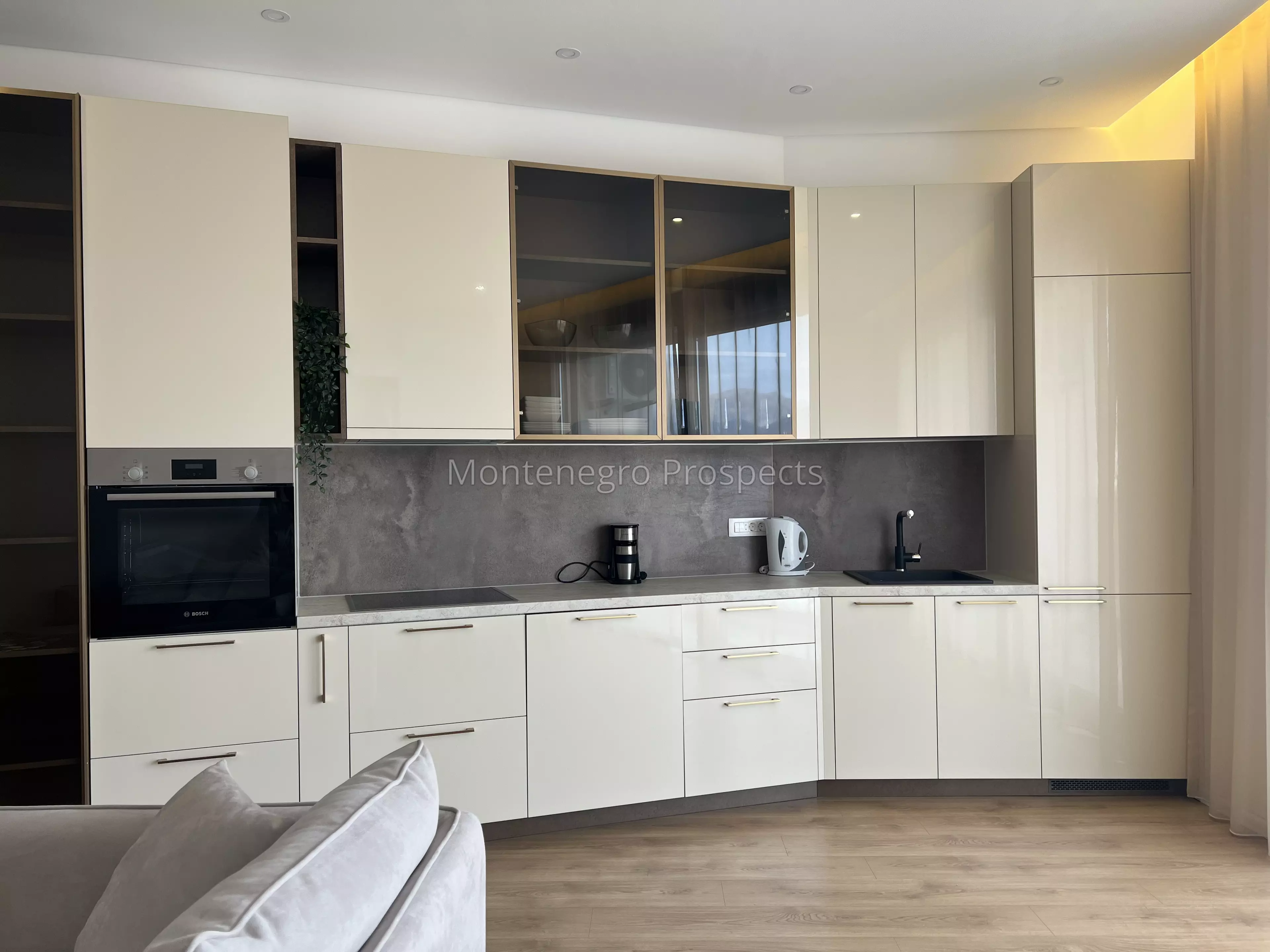 Modern two bedroom apartment with sea views in tivat 13850 14