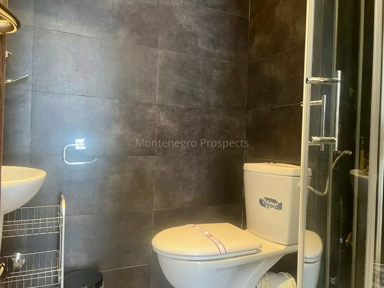 Two bedroom apartment with stunning views in muo kotor 13851 7