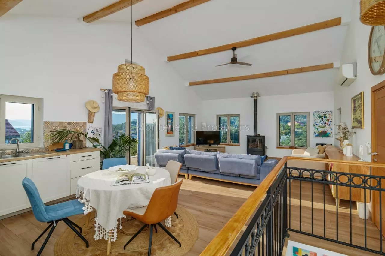 Two bedroom house with beautiful garden in kavac kotor bay 13849 15