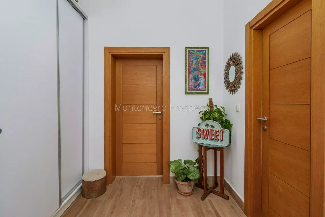 Two bedroom house with beautiful garden in kavac kotor bay 13849 16