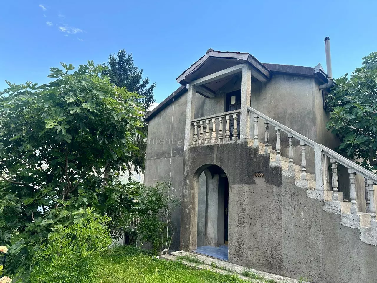 14189 house for renovation kotor 5