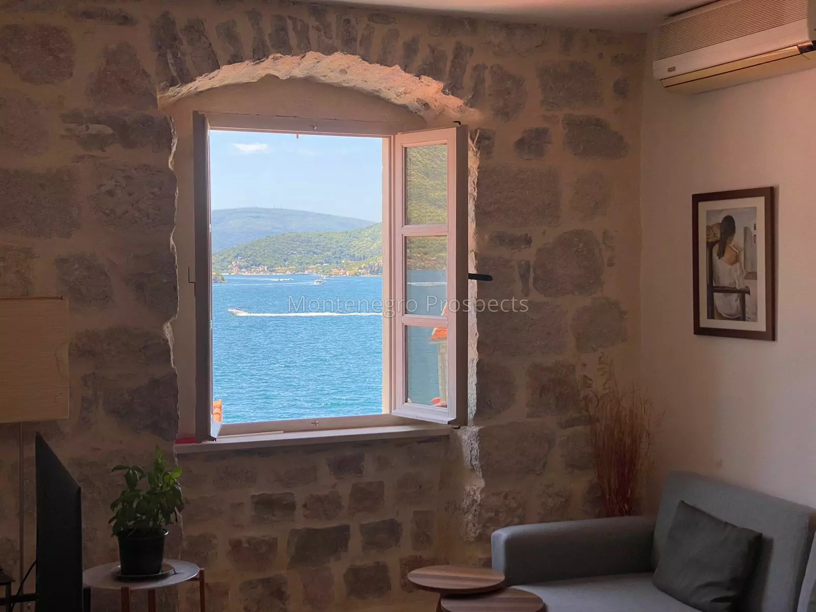 Tw bedroom apartment with seaview perast 2