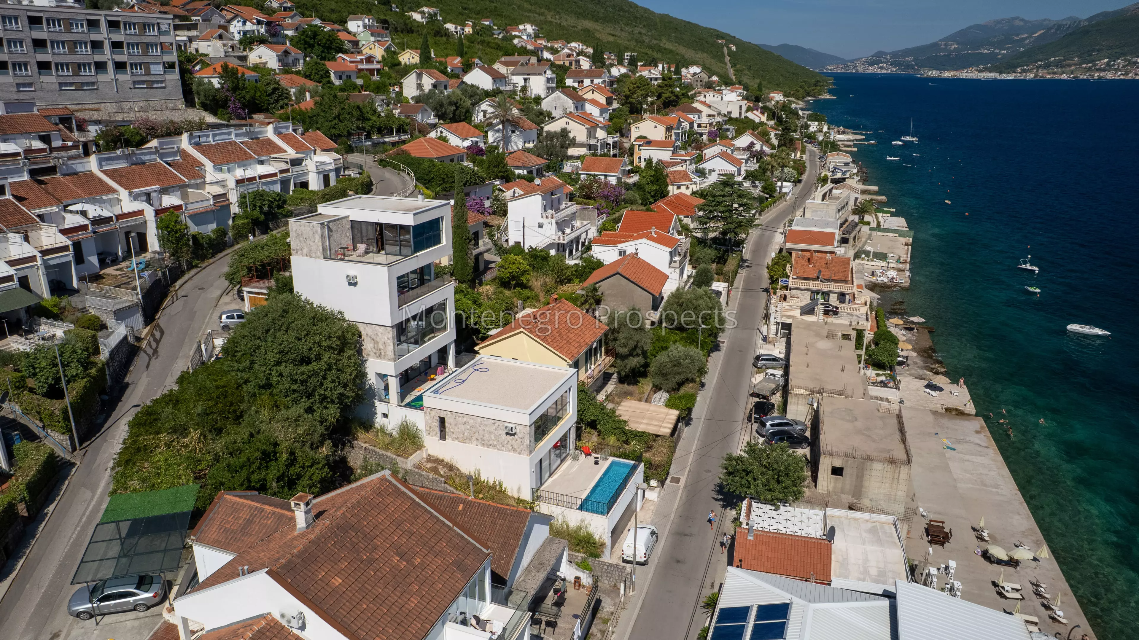 13516 villa krasici 75