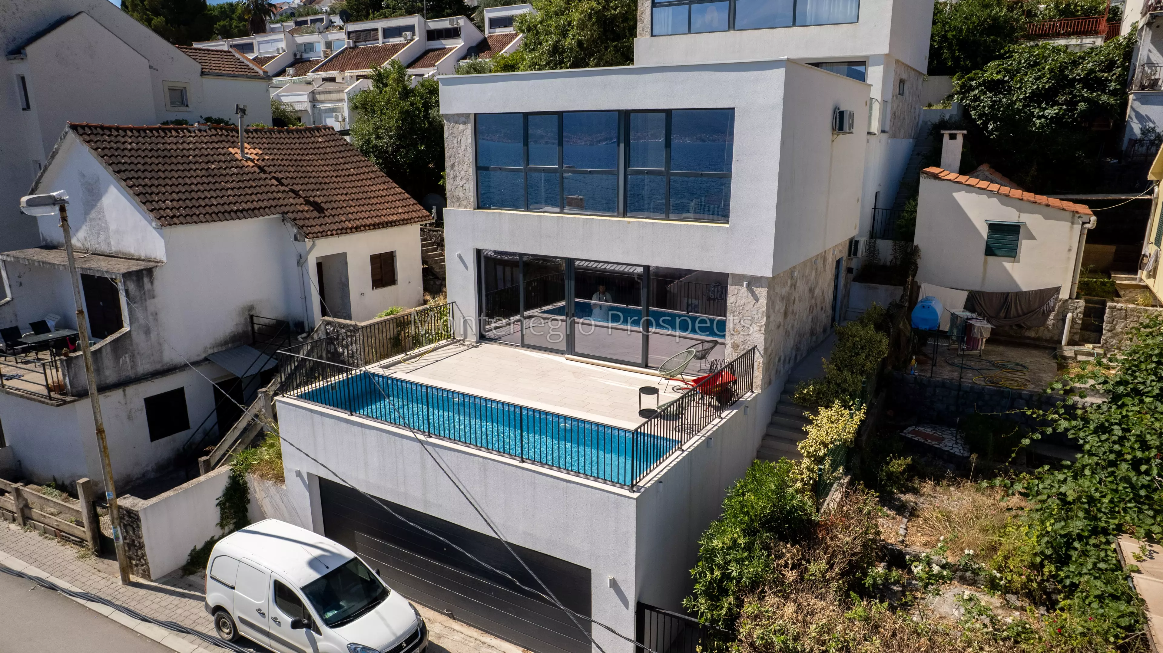 13516 villa krasici 80