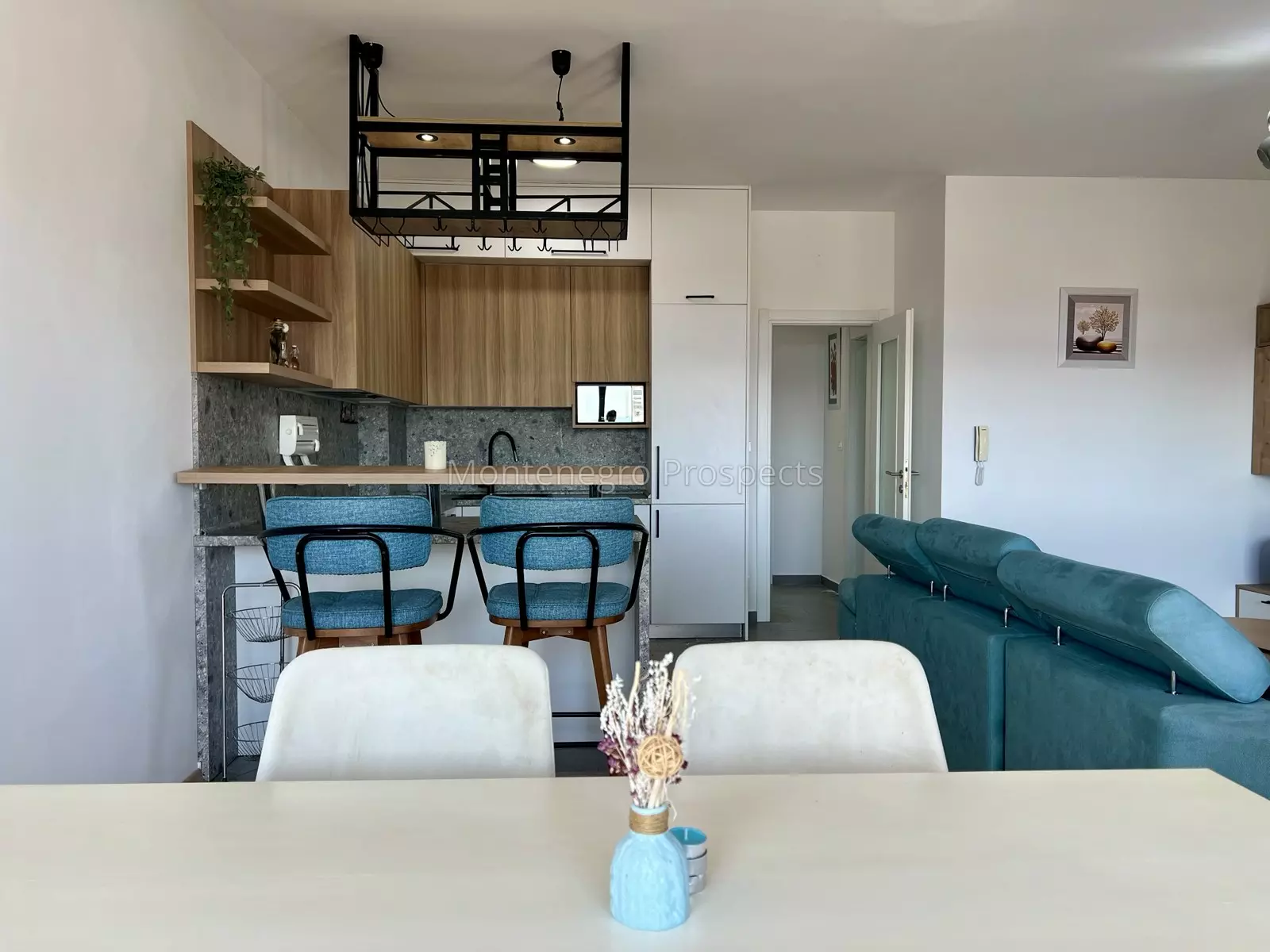 Two bedroom apartment with sea views in tivat 13857 11