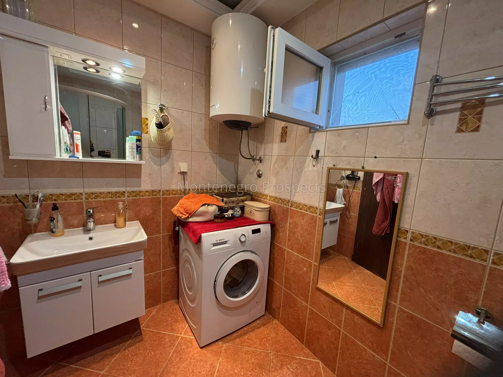 Two bedroom town house with nice garden in prcanj kotor bay 13858 6