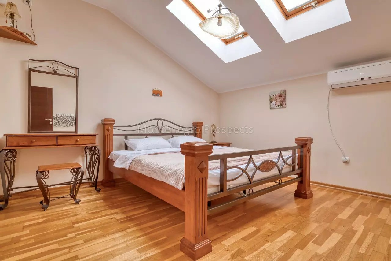 Two bedroom apartment 13860 11 1280x853