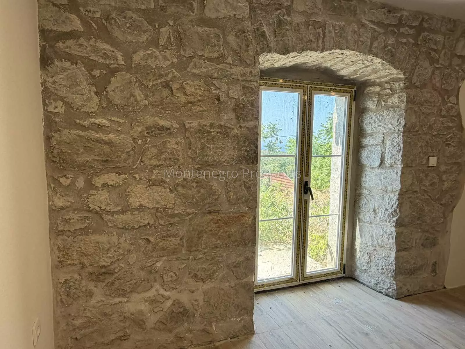 Beautifully renovated old stone house in zagora 11235 9