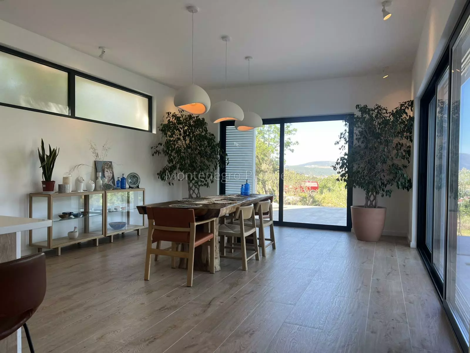 Newly built luxury villa located in kavac 13860 12