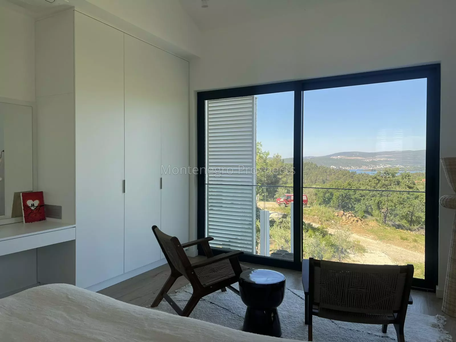 Newly built luxury villa located in kavac 13860 16