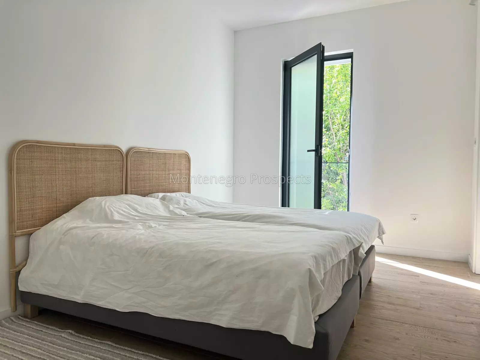 Newly built luxury villa located in kavac 13860 19