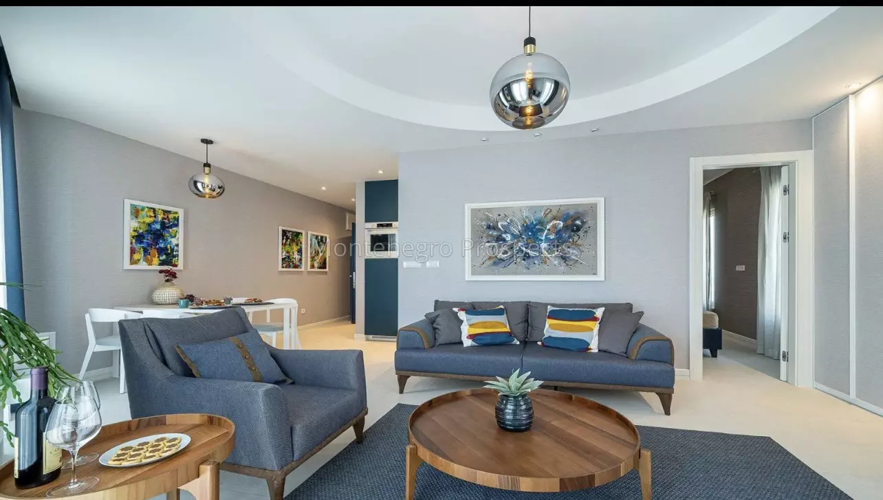 Stylish one bedroom aparmtent in excellent location tivat 13863 6
