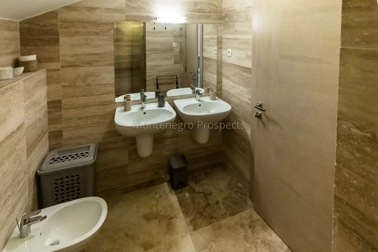 Two bedroom apartment with garage and panoramic sea view on the waterfront   kostanjica kotor 13791 1