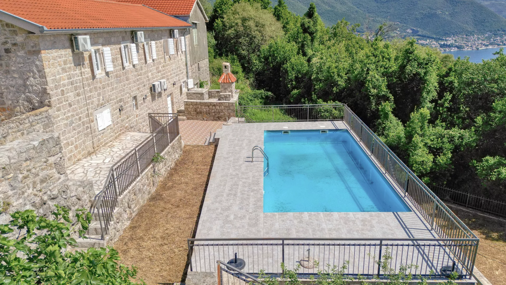 14111 villa in zabrde for sale 1 of 1 15