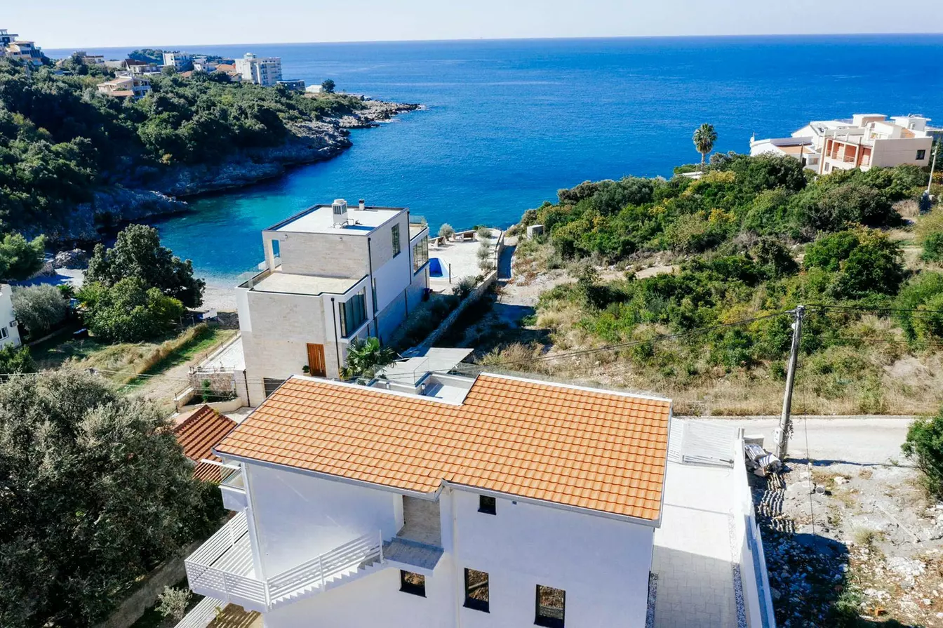 Vila na prodaju 10407 2