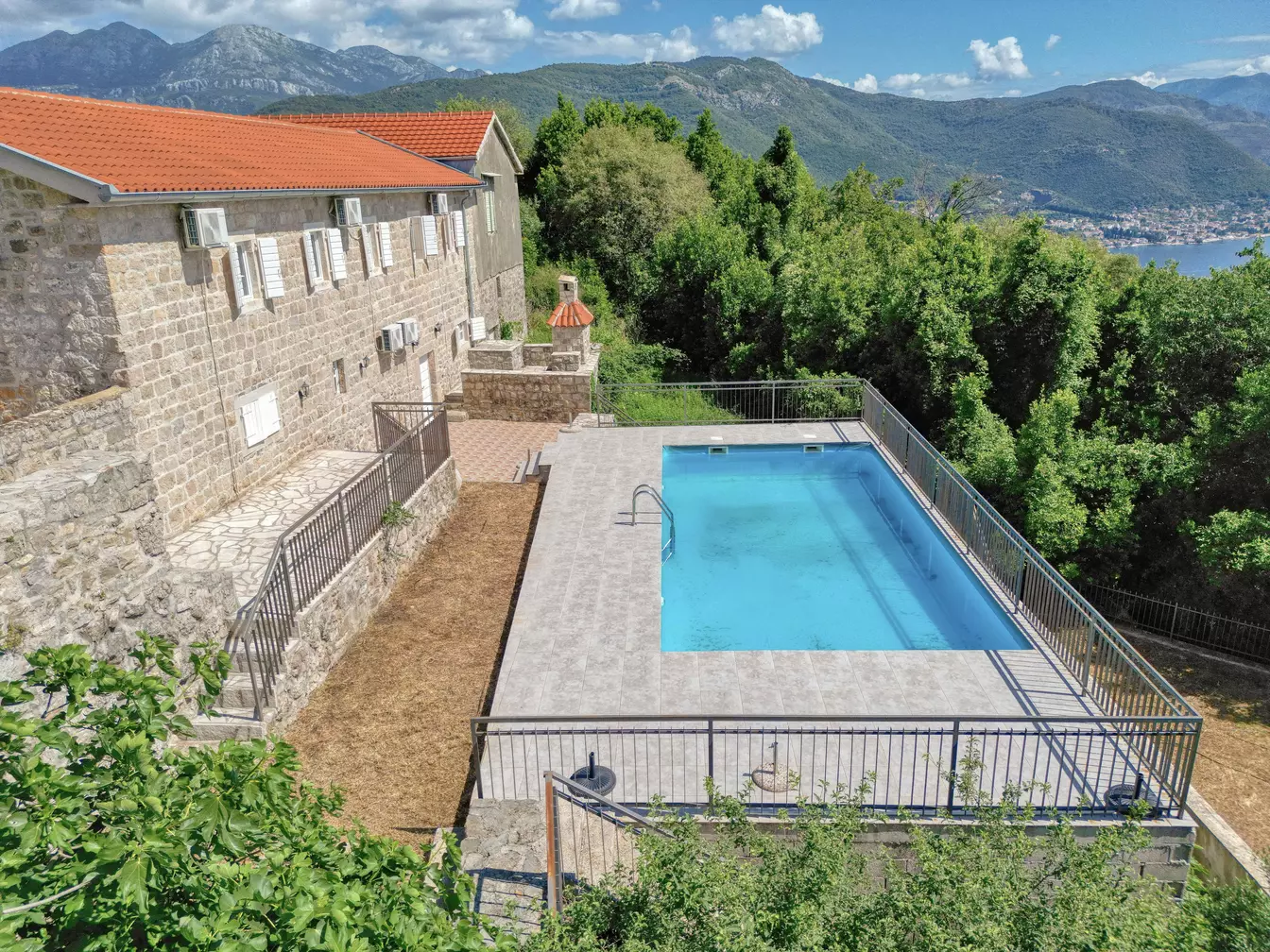 14111 villa in zabrde for sale 1 of 1 15