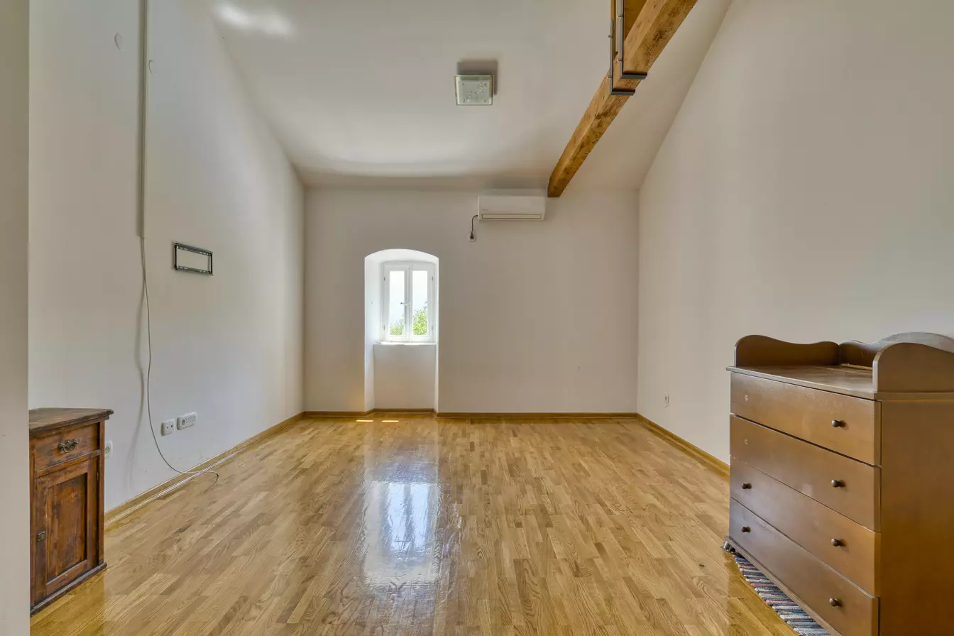 14111 villa in zabrde for sale 1 of 1 28