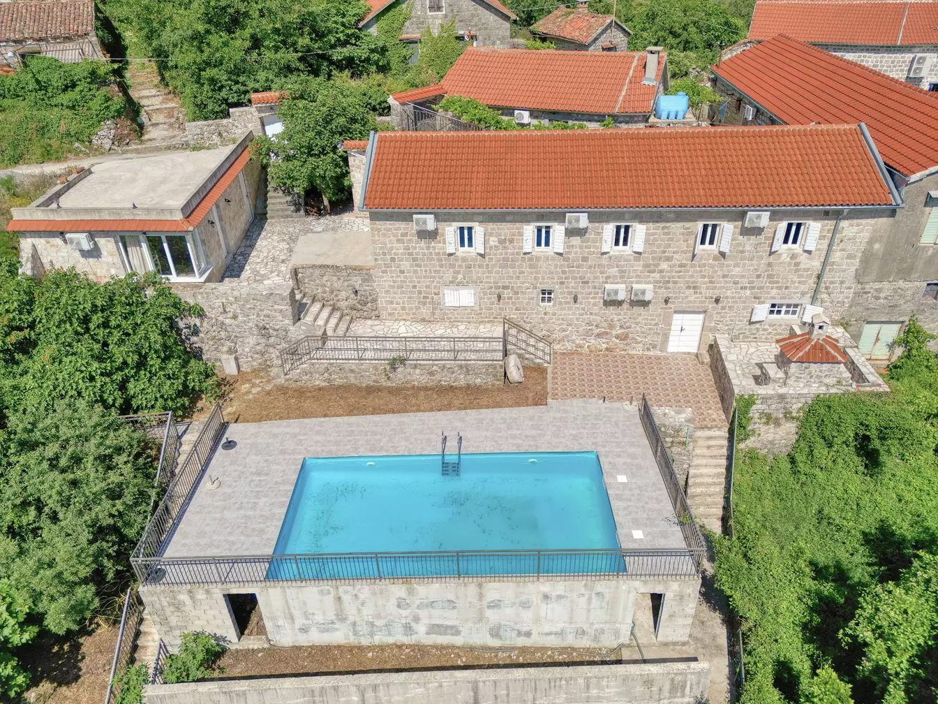 14111 villa in zabrde for sale 1 of 1 3