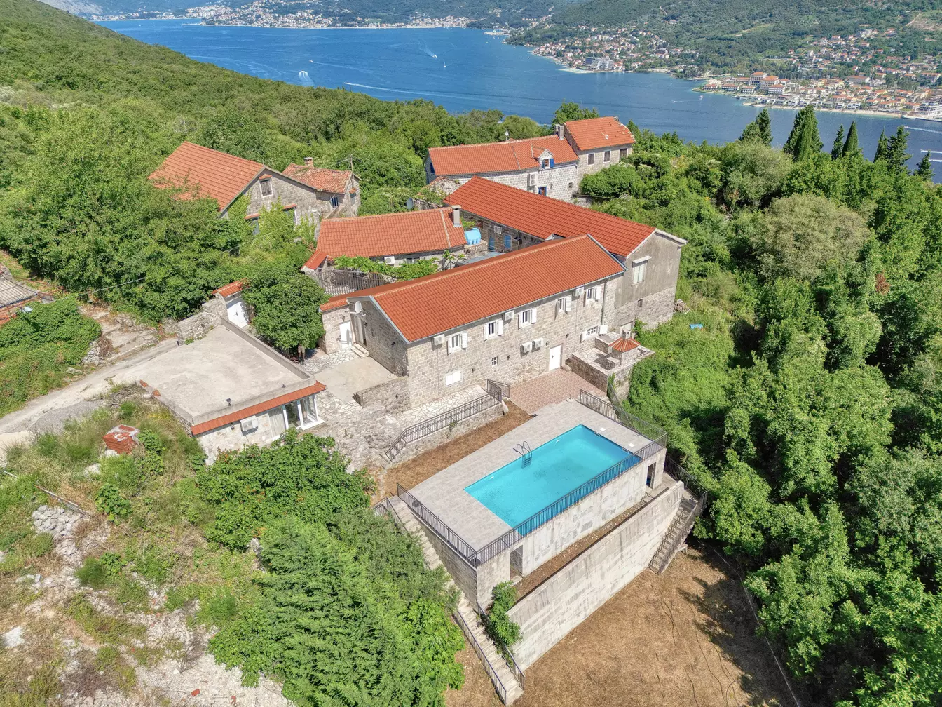 14111 villa in zabrde for sale 1 of 1